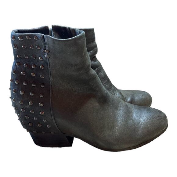 Gentle Souls Brown Black Leather Studded Heel Booties Women's Size 8.5 - Picture 3 of 9